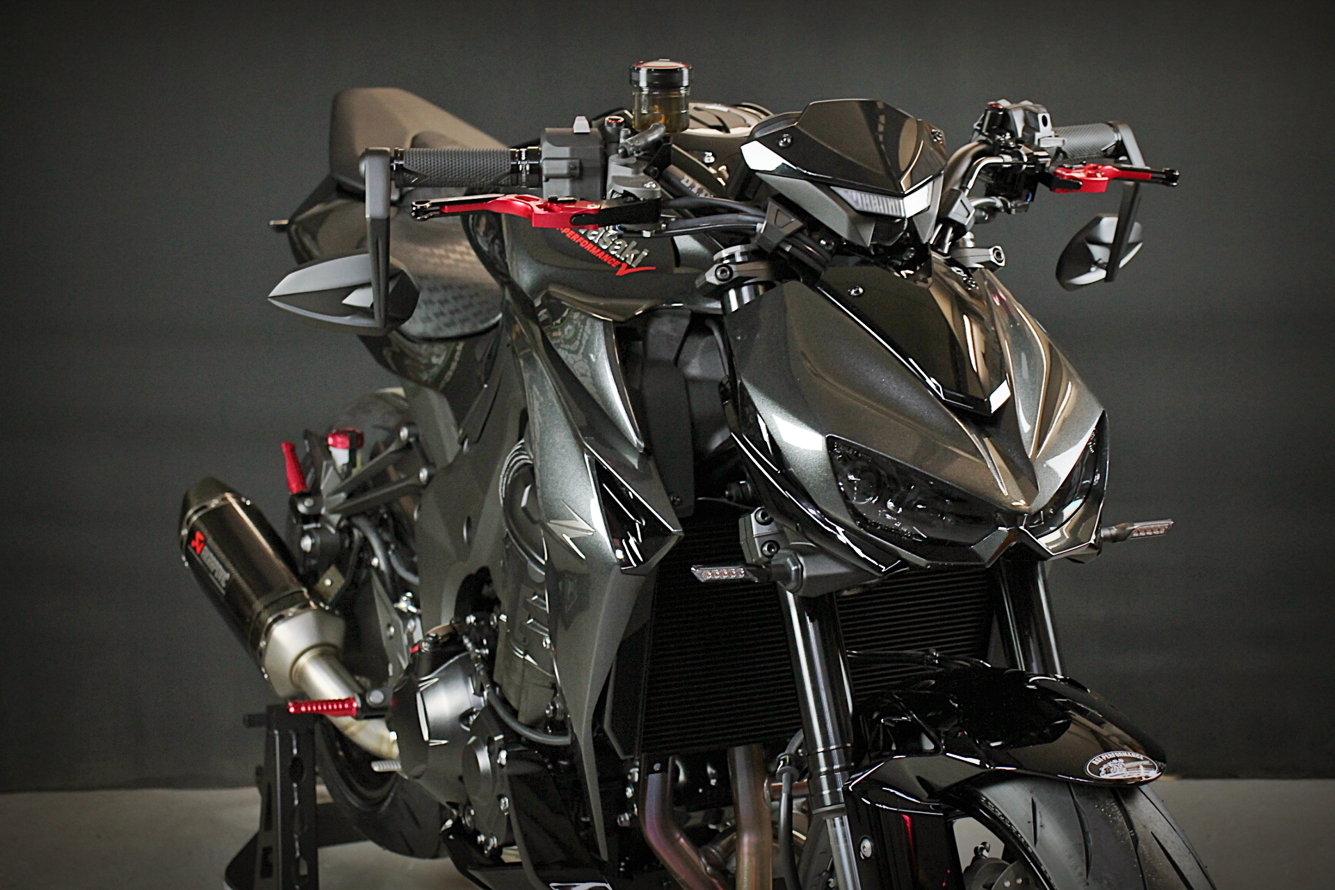 Kawasaki Z1100 2026 RSI-Black-Gunsmoke evo2 ,,HP150,,